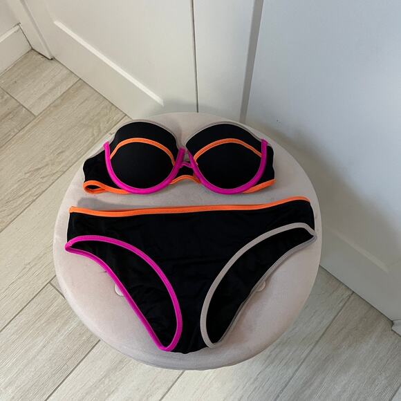 Victoria's Secret Black Neon Stripe Hipster Bikini Size Small/32B - Picture 4 of 7